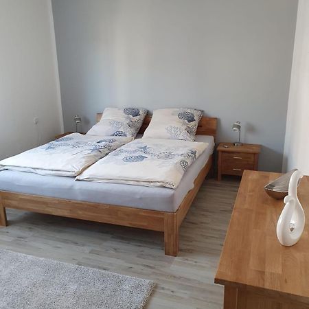 Neu! Fewo Lentz Hafenstadt Emden Esterno foto